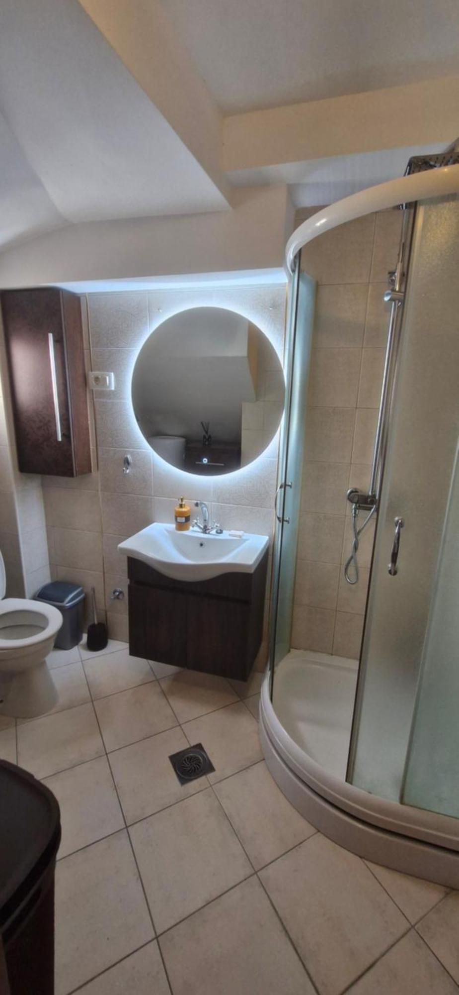 Chic Apartment In The City Center By The Sea Tivat Eksteriør billede