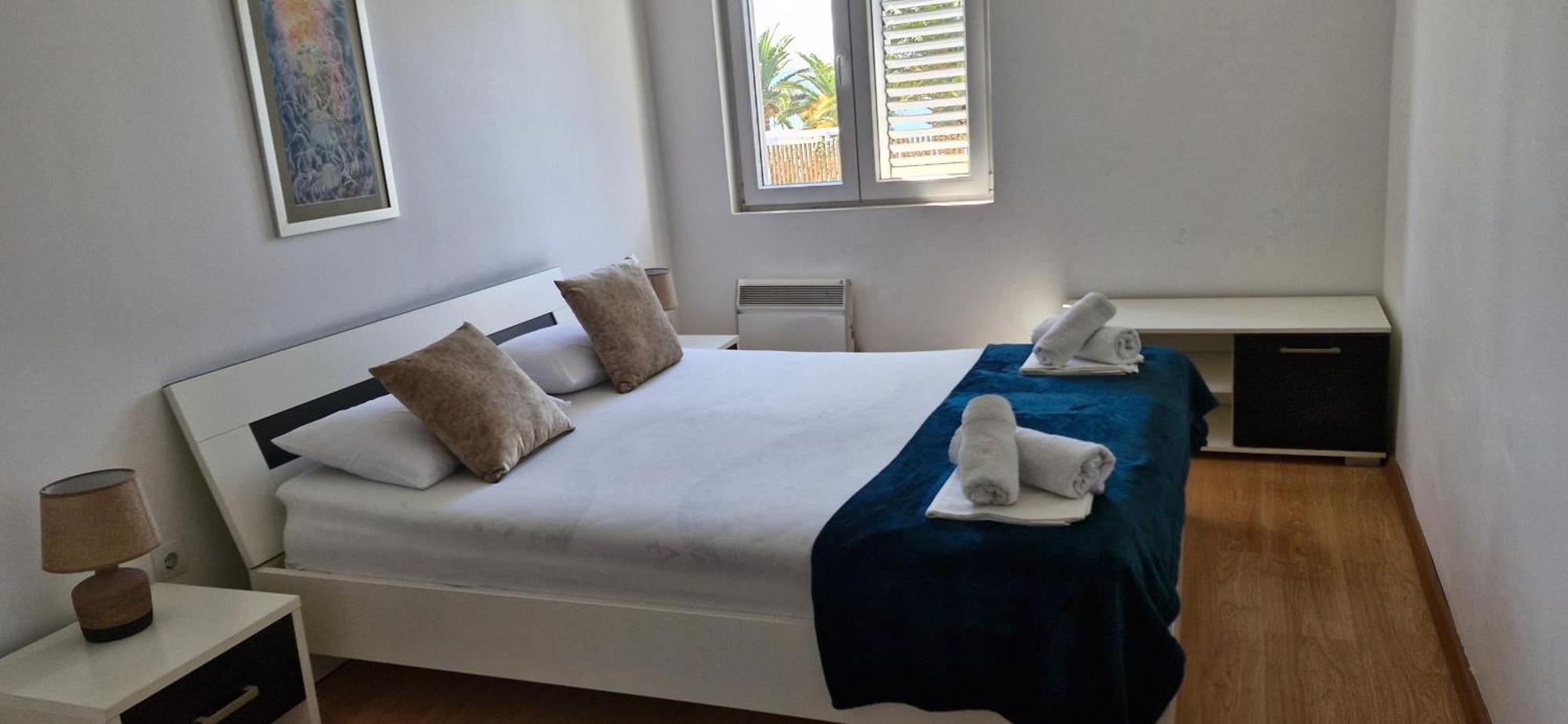 Chic Apartment In The City Center By The Sea Tivat Eksteriør billede